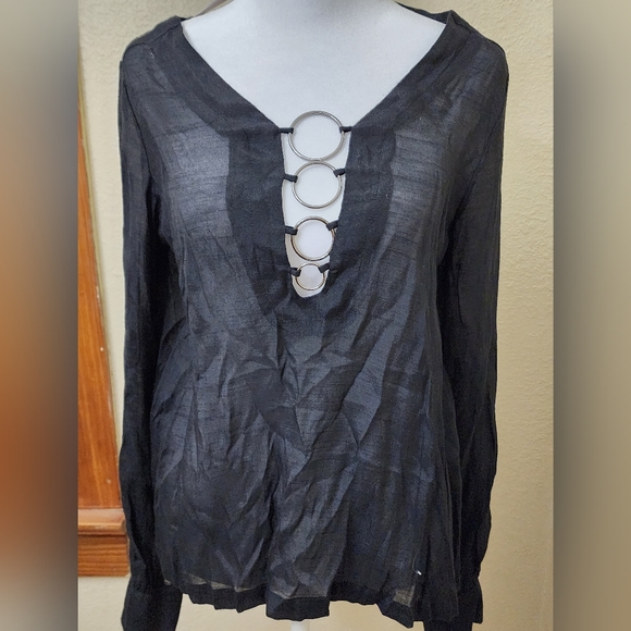 NWT! Buckle Brand Black Metal Ring Top ~ Size Small~ - Picture 4 of 16